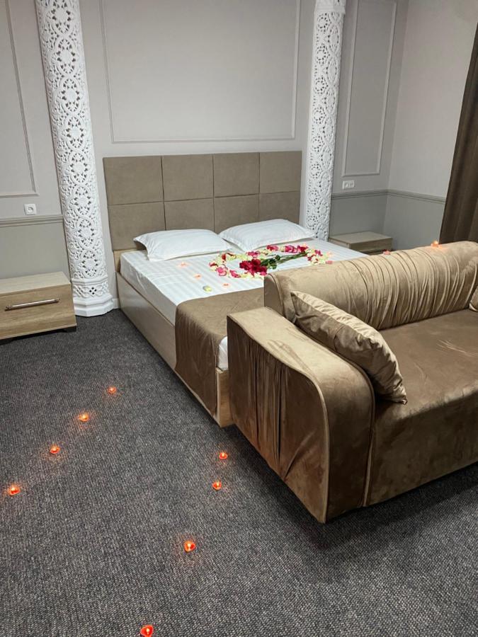 Sapphire Hotels Taraz Eksteriør bilde